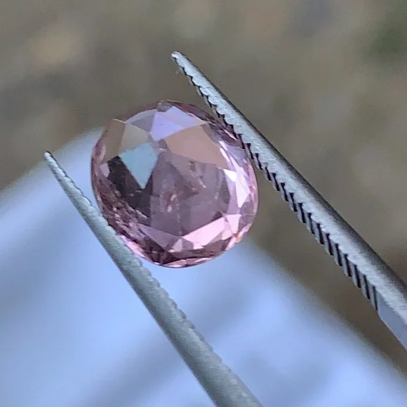 1.61 Cts Natural Pink Tourmaline Oval Shape - Picture 12 of 17